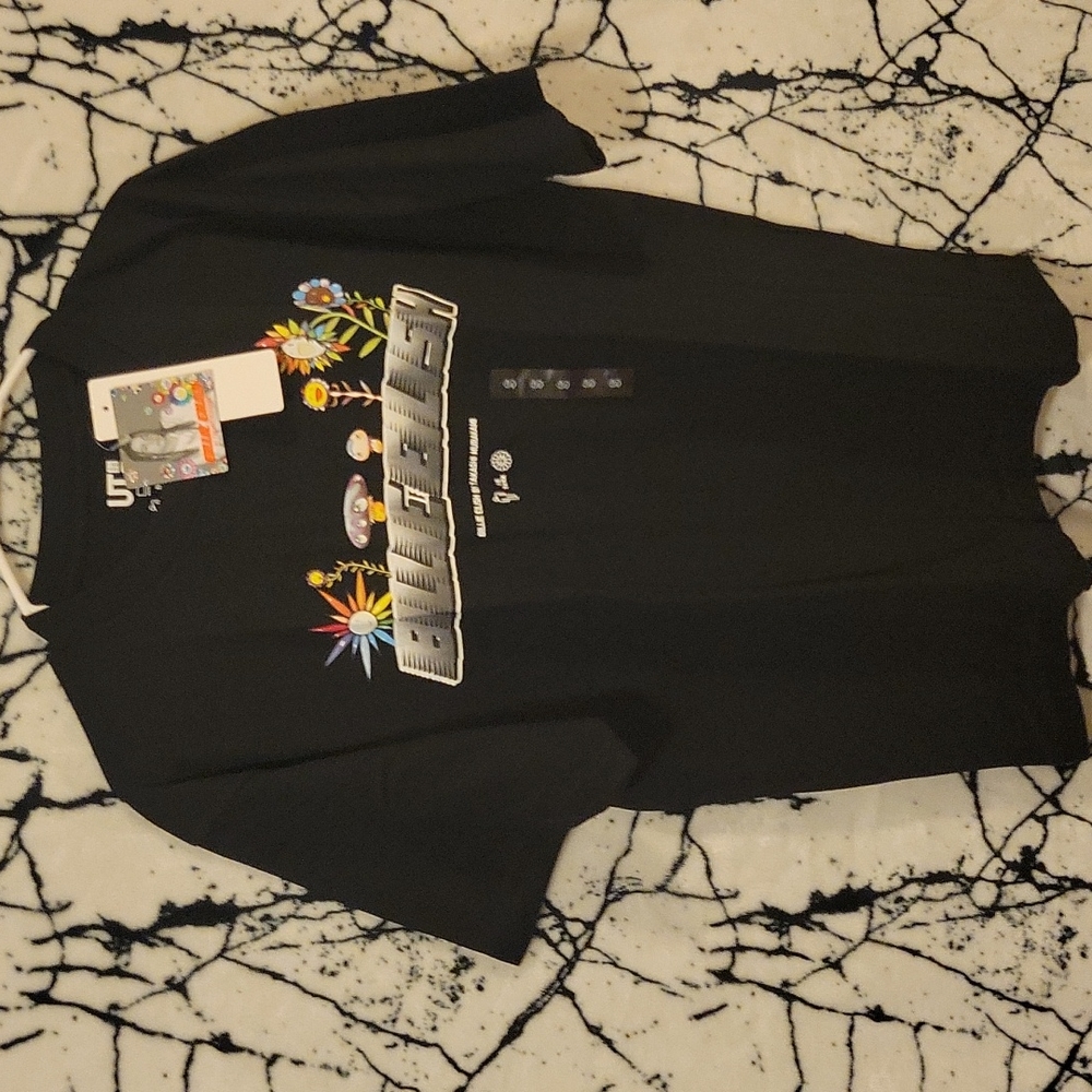 Uniqlo x billie eilish x takashi murakami t-shirt shirt wmns s